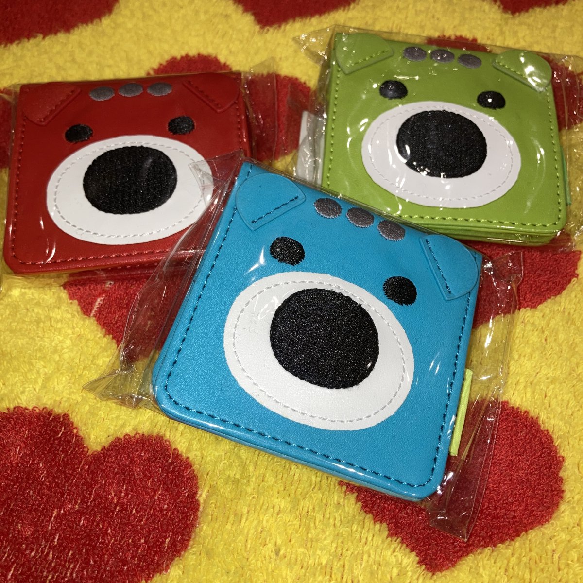 Laforet_H's tweet image. B1F レモネードショップ 3色揃えても可愛いコインケース☆: こちらのサイコベアコインケースはガチャがお好きな方に必見です！
小銭が取りやすくガチャにはもってこいな商品です☆
ちょっとしたお買い物にも便利です！！ laforet.ne.jp/news_events/39…