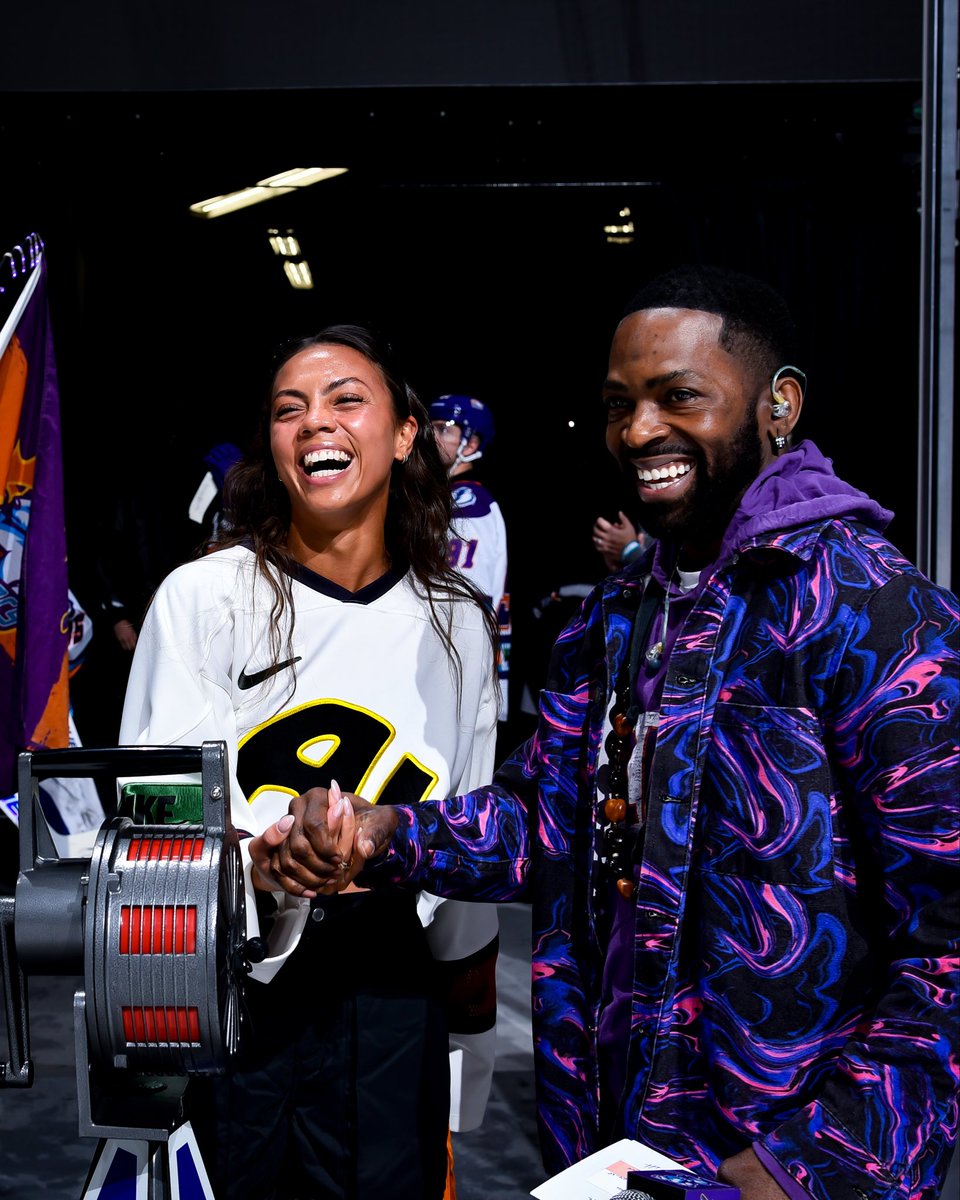OrlandoHockey's tweet photo. Just some people (and a Solar Bear) that love Orlando a lot!! Thanks for getting our crowd hype @allymwatt 💜 https://t.co/OeBWi2l7l1