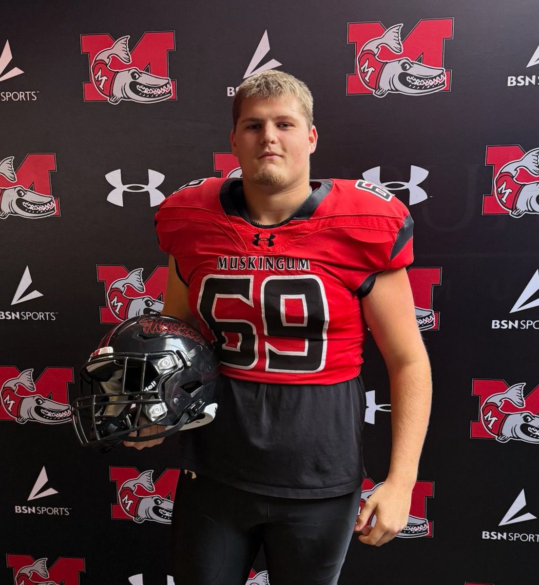 JeffreyCounsil's tweet photo. Thank You @MuskingumFB staff for the incredible Official Visit today. @keegan_linwood &amp; @CoachMNardo I appreciated the 1 on 1 conversations today. @coach_shank05 hope to talk to you more in the coming months!!! https://t.co/UTZaV8VdRh