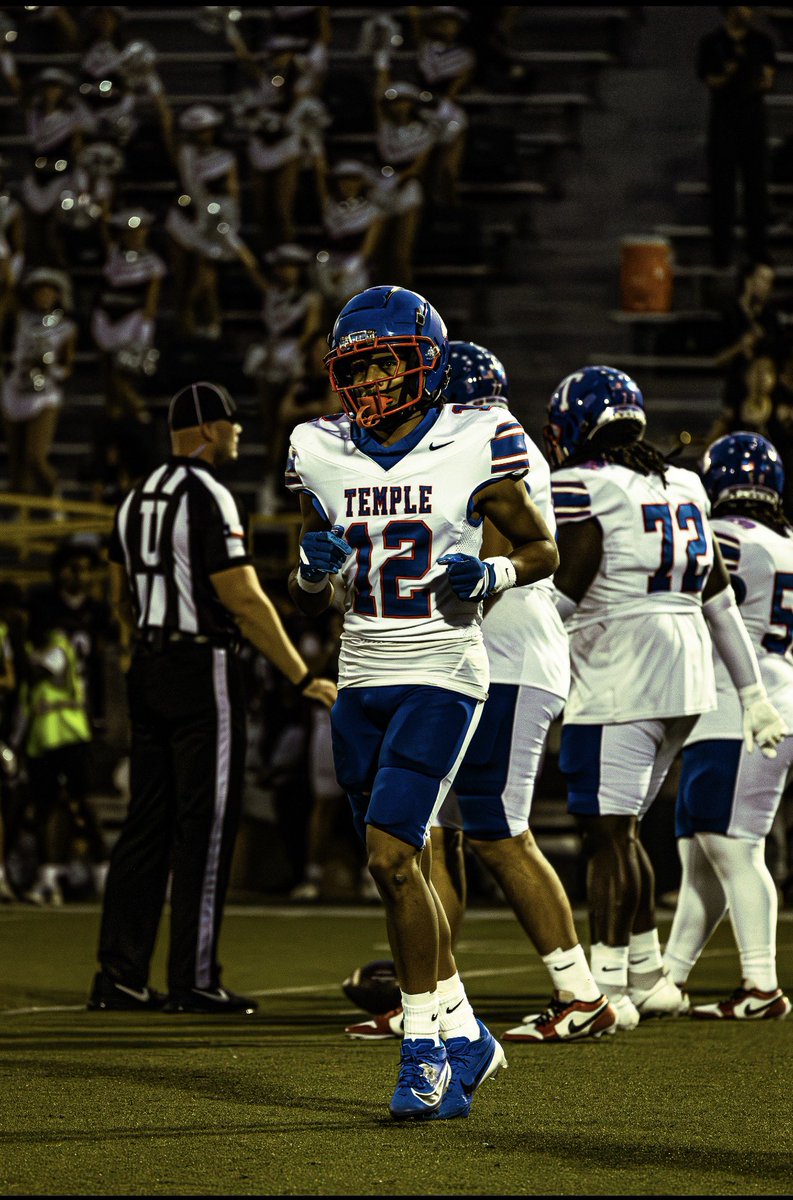 hudl.com/v/2TFpjZ
Season highlights:

11 games

60 receptions 

1,110 yards 

13 TDs

#WTD #GetPaid #ThankYouTemple
<a href="/CoachPresident/">Chad President</a> <a href="/Curtis_Davion/">Davion Curtis</a> <a href="/Coach_Campfield/">Coach Camp</a> <a href="/Coach_T_Rocco/">Thomas Rocco</a> <a href="/TempleFB254/">Temple Football</a> <a href="/_Recruit_Temple/">Temple High Recruiting</a>