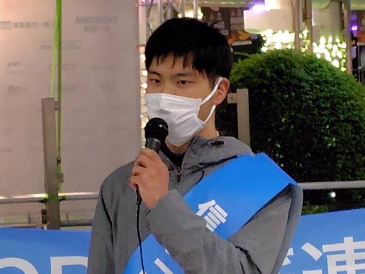 NABISUB_PJ's tweet photo. 🦋北九州N.A.B.I活動報告🦋
11月22日に北九州の小倉駅前でNABI遊説を行いました！ 通り過ぎる何名かの方に「旧統一教会です」と伝えたところ、「大変だね、頑張ってね」という言葉や、「応援してるよ」いう言葉をいただきました！ あるご夫婦は、統一教会もちゃんと反省していると感じていると言っていただき、今まで訴えてきたことは着実に届いてるのを感じました。 
#NABI #信教二世 #家庭連合解散STOP