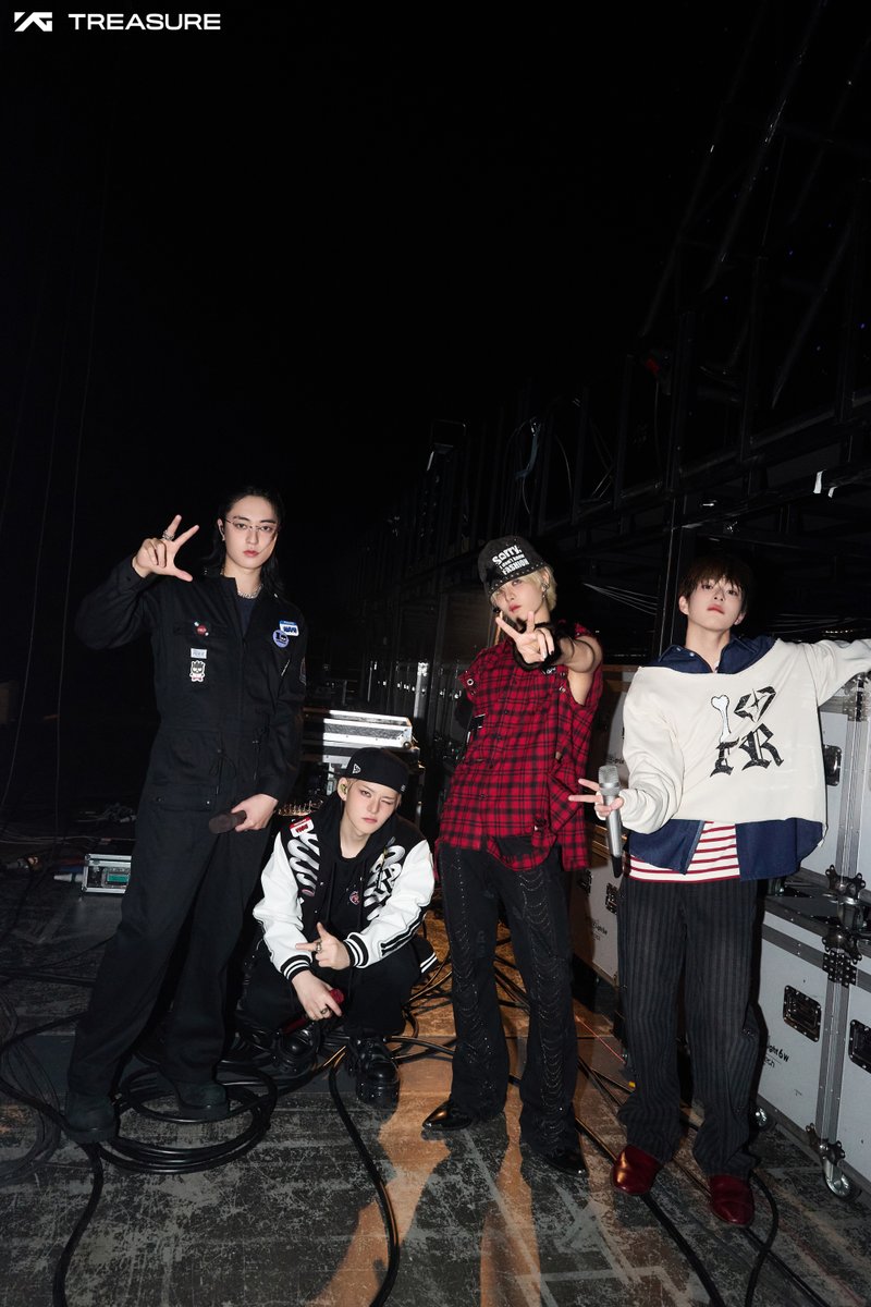 yg_treasure_jp's tweet image. [💎]

2025-26 TREASURE TOUR [PULSE ON] IN JAPAN

˗ˏˋ✰ 𝟚𝟘𝟚𝟝.𝟙𝟙.𝟚𝟜 - 𝕂𝔸ℕ𝔸𝔾𝔸𝕎𝔸 𝔻𝔸𝕐𝟛 ✰ ˎˊ˗

2025年最後の日本公演、素敵な光景を
トゥメのみなさん ありがとうございました🩵

ずっとずっと末長くよろしくお願いします🫶

#TREASURE #トレジャー #트레저
#PULSE_ON_IN_JAPAN…