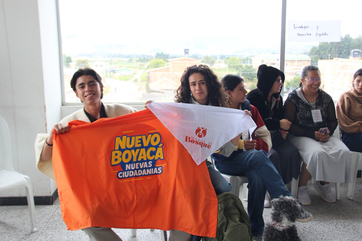La juventud boyacense está transformando el campo. 

En Sora, jóvenes de distintas veredas se reunieron para hablar de relevo generacional, arraigo y oportunidades reales para quedarse en el territorio.

Lee el artículo completo y conoce cómo este relevo está marcando el futuro
