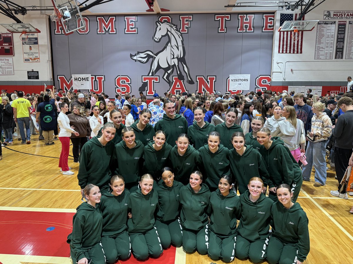 hubbardbradford's tweet image. 1st Comp…so proud of Bryn! Had the opportunity to cheer her and her @Grayslake_Rams Dance Team on at the Mundelein Invite yesterday. This kid spends some much time at school and in the studio working on her craft. So lucky to be her dad. #HubbardSisters #makeitmatter