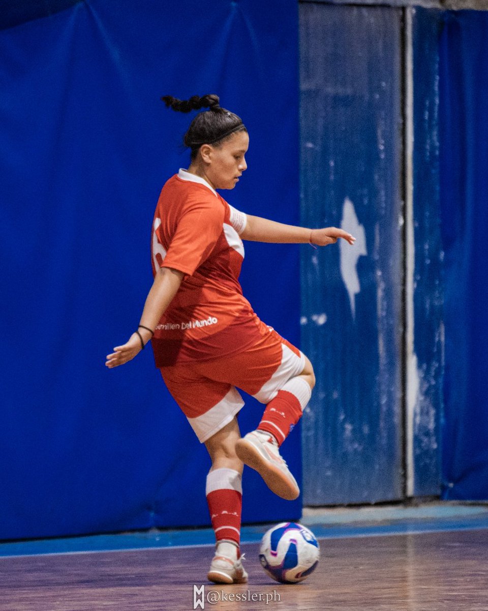 FutsalFemAAAJ's tweet image. Las Bichitas cerraron su temporada en AFA 🐞

Las Inferiores visitaron a 17 de Agosto por la jornada de vuelta de la Copa Futuro.

#AAAJ no logró revertir la desventaja de los partidos jugados en casa y se despidió del certamen en cuartos.

UNIDAS POR ESTA CAMISETA
#VamosBicho ❤️