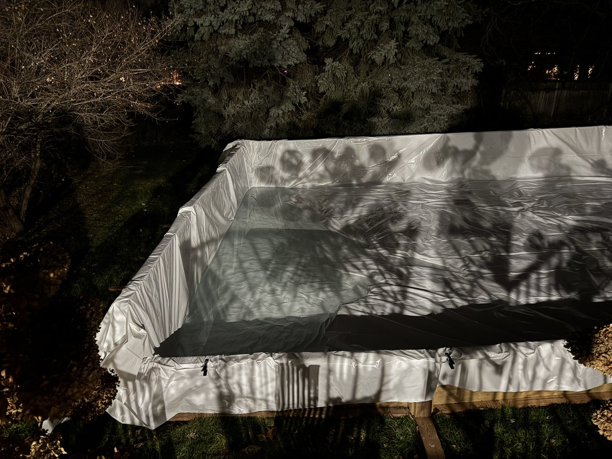 <a href="/MetaBeauts/">MetaBeauts™️</a> This is what 200 gallons of water looks like