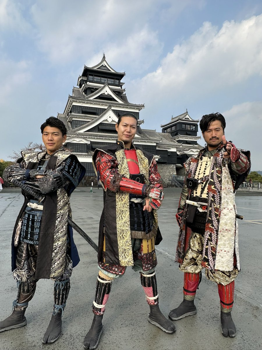 熊本城“こんにちは”武将隊！ 本日は御覧の布陣にて出陣！ 11:30〜 城彩