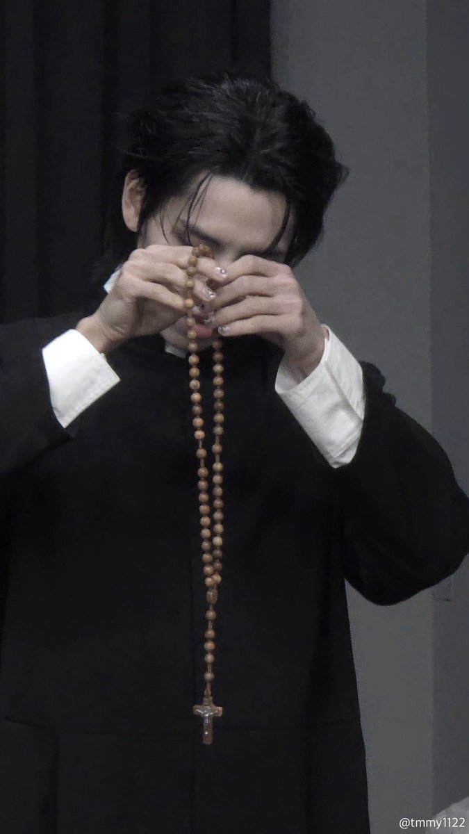 251123 네모즈 팬싸

✟

#장동우 #동우 #JANGDONGWOO #DONGWOO
#AWAKE #SWAY #SWAY_Zzz