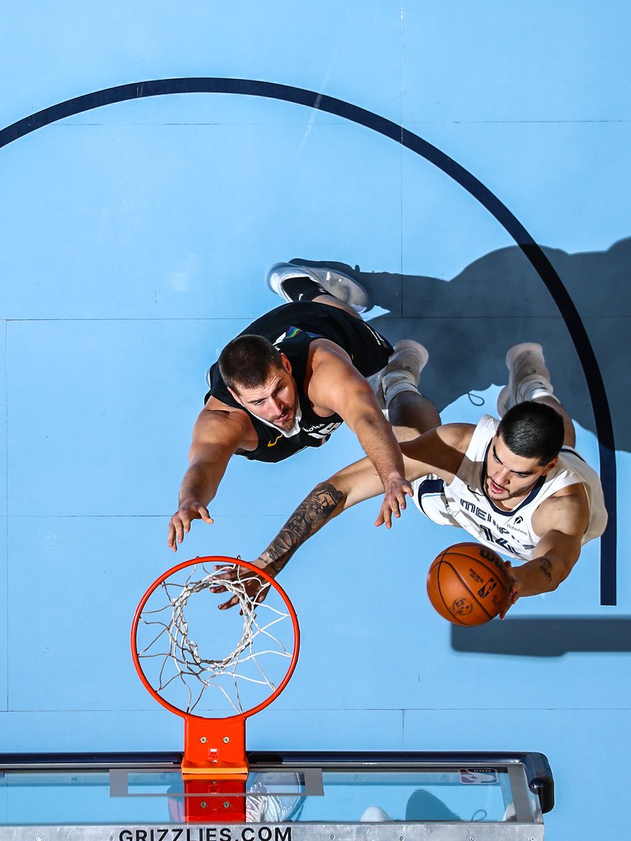 Fast & physical first 🐻
📺 @FDSN_Grizzlies
END Q1 | MEM 23, DEN 27