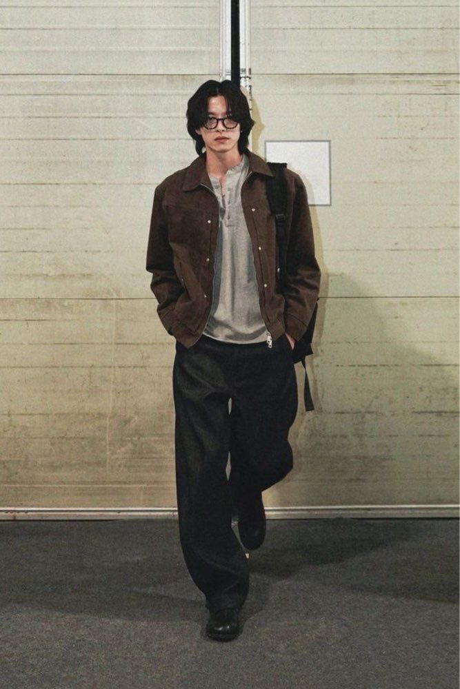 trumi_i's tweet image. Go to pinterest and search ~

~ celebrity
~ outfit
~ quote
~ aesthetic