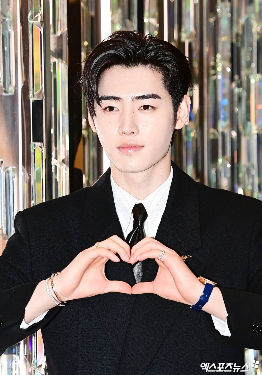 251125 티파니앤코 Tiffany And Co 포토콜

#성훈 #SUNGHOON (10)