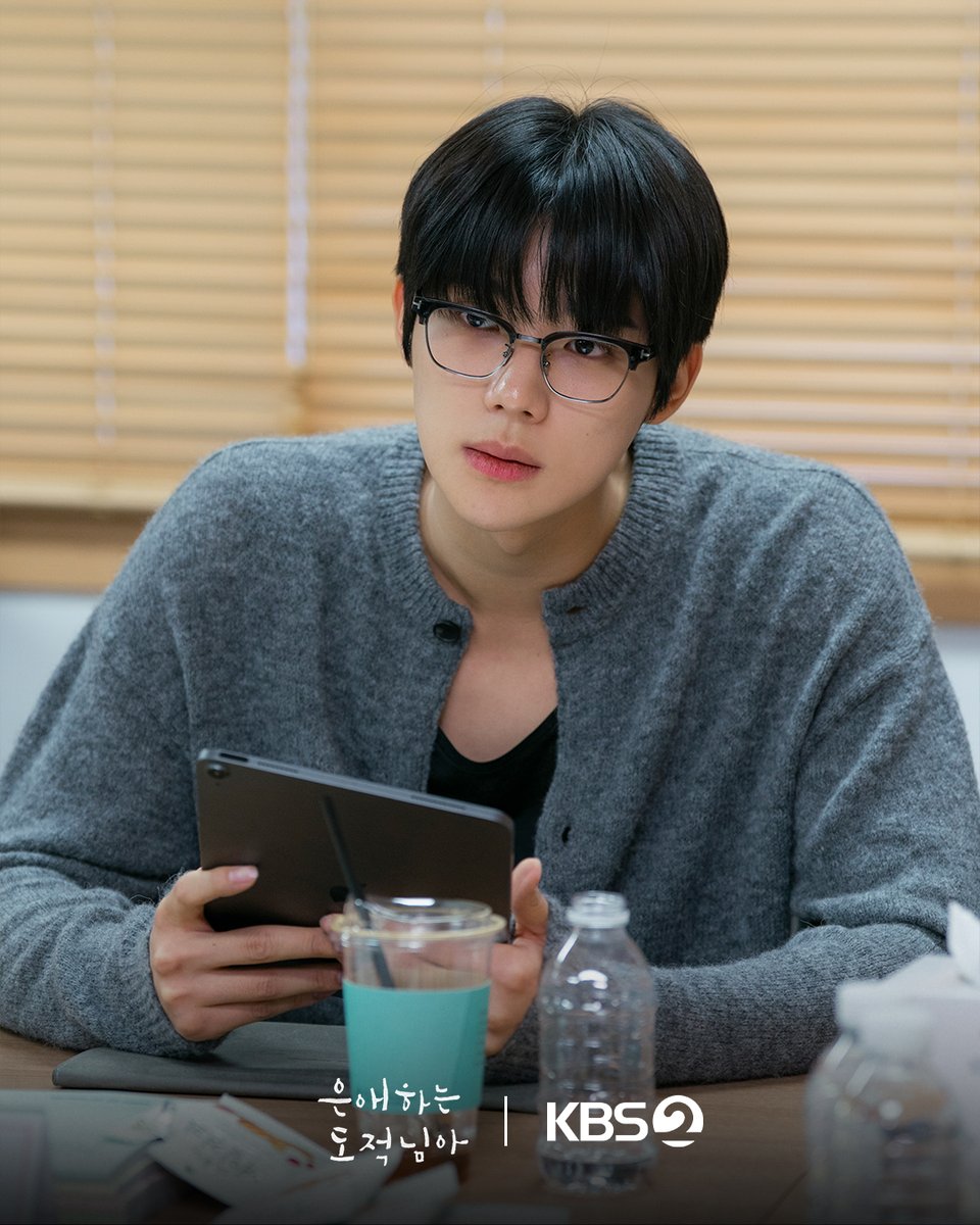 KBS_drama's tweet image. [#은애하는도적님아] [📸]

갑차기스러운데 [은애하는 도적님아] 대본리딩 현장 보여줘도 돼?💘

KBS 2TV 새 토일 미니시리즈 [은애하는 도적님아]
2026년 1월 3일 (토) 밤 9시 20분 첫 방송

#KBS #KBSDRAMA #KDRAMA #은애하는도적님아 #ToMyBelovedThief #남지현 #문상민 #Namjihyun #Moonsangmin