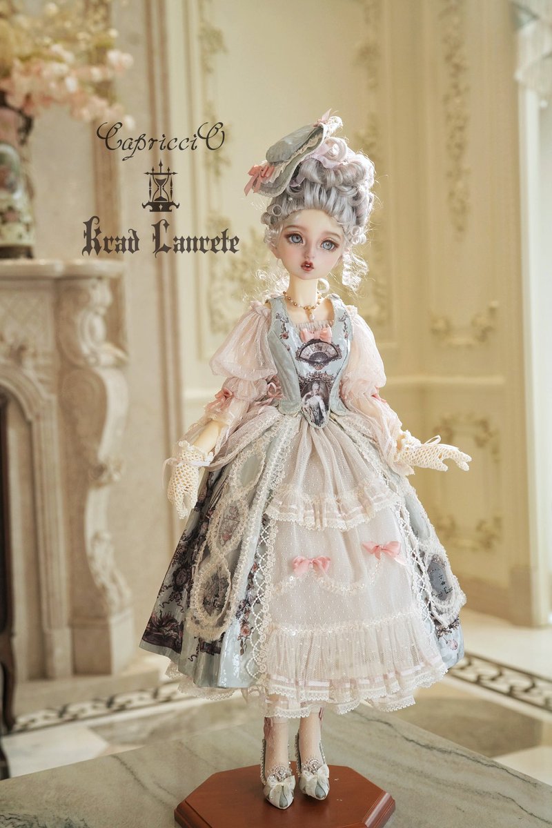 DollsParty 54（11月30日）
ブースN o:216-SD
CapricciO&amp; Mint Star

ロリータスタイルのドレスを展示中です。是非ブースにお越しください。
#ドルパ54