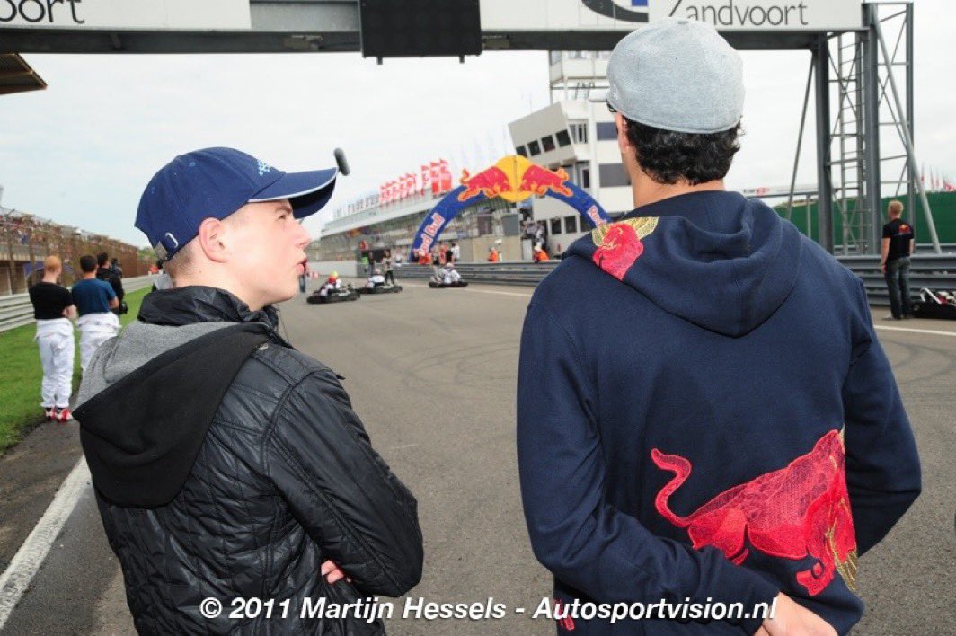 #maxiel au— the day that we first met.
few tweets au, bahasa indonesia.