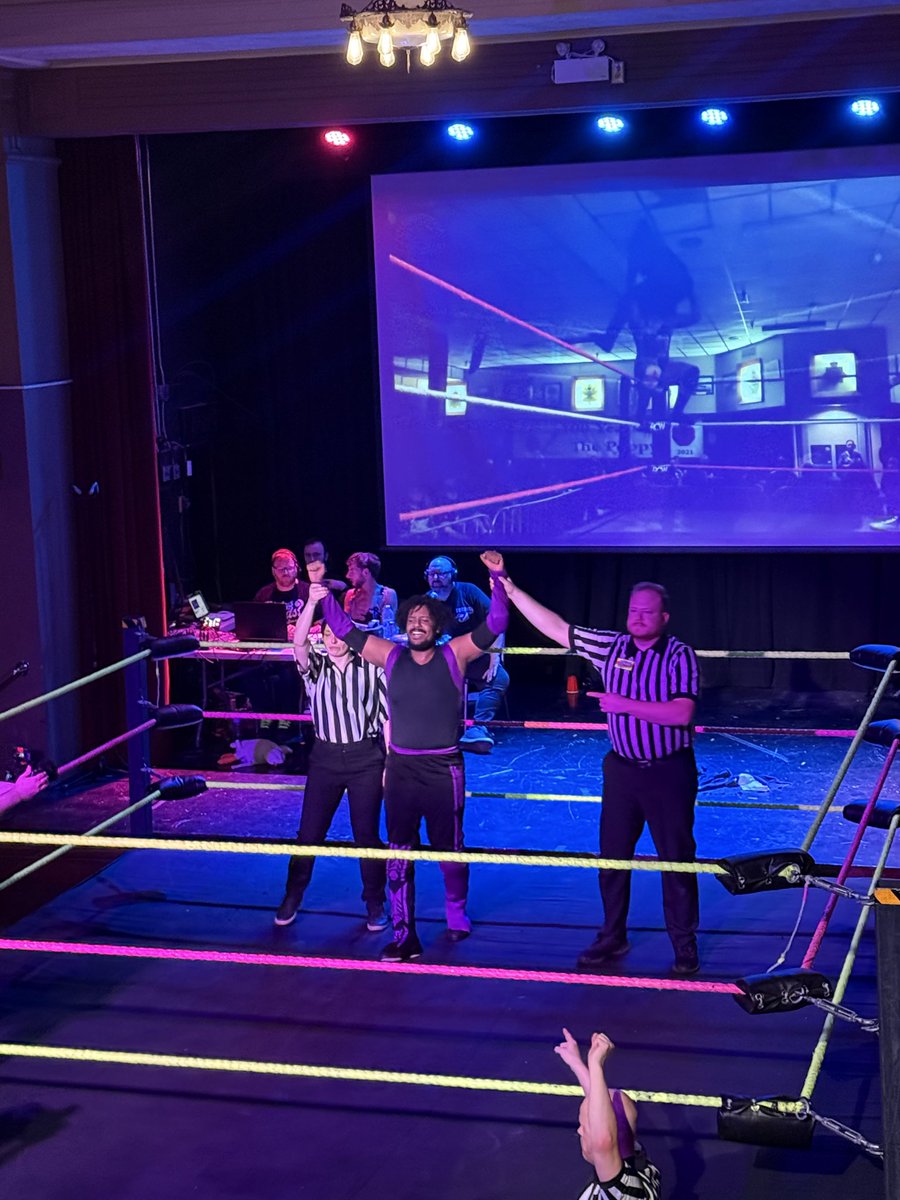 ref_judge's tweet image. We  hosted our final @LoveWrestlingCA event of 2025 in the Edmonton Freemasons Hall Ballroom this past Saturday. I’ve been trying to find a way to get wrestling into this venue for over 2 years. So glad we made it happen! Very inspired for 2026 🦓