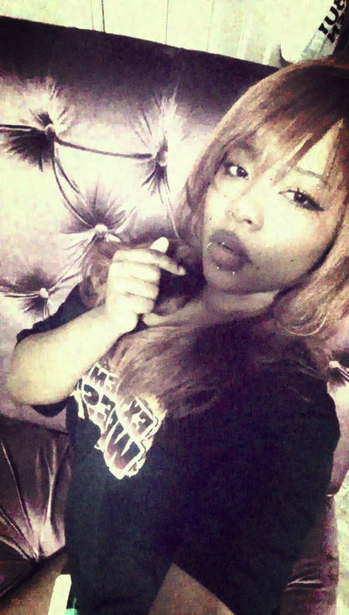 iheartmixy's tweet image. #crack