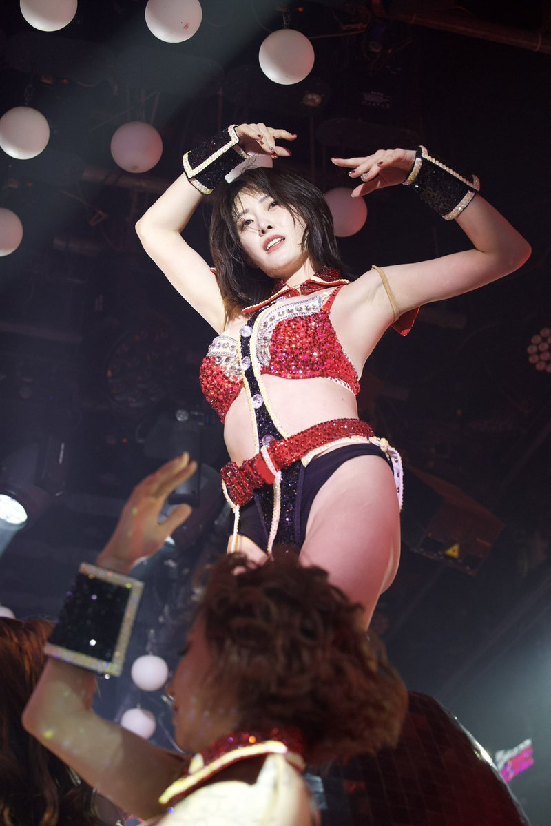 T0ruy0shi's tweet image. 2025.11.24
第1部6演目『ヒール』

強さ、美しさ、しなやかさ
意志がしっかりした表情
これぞ美谷朱音

#美谷朱音
#63angel
#63angel美谷朱音