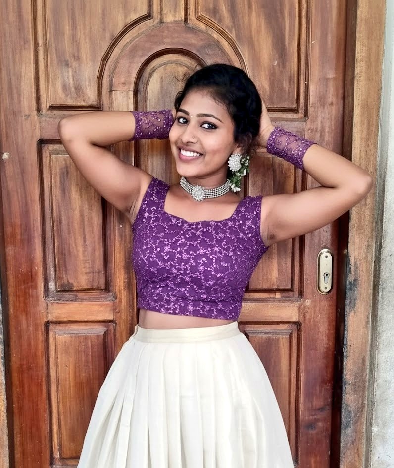 Nambolan_'s tweet photo. ❤️
#thumba #mallugirl #malluhot #mallu #mallubhabhi #malluactress #mallu #malluaunty #hotface #sexy #sexyexpressions #sareeblouse #armpits #instaqueen https://t.co/PAaw6atJp5