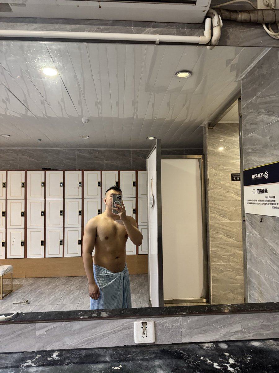 在逃牛肉丸仔 (@laity_chen) on Twitter photo 