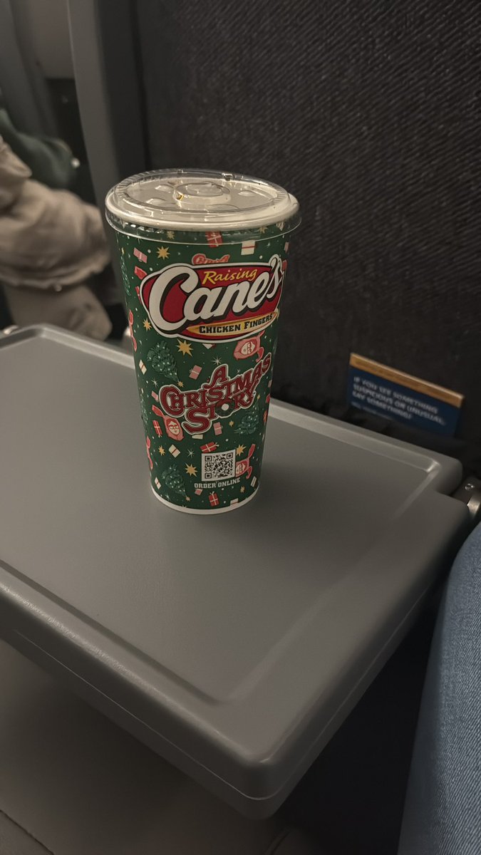 Billybobbybr0wn's tweet image. Diet Coke #undefeated