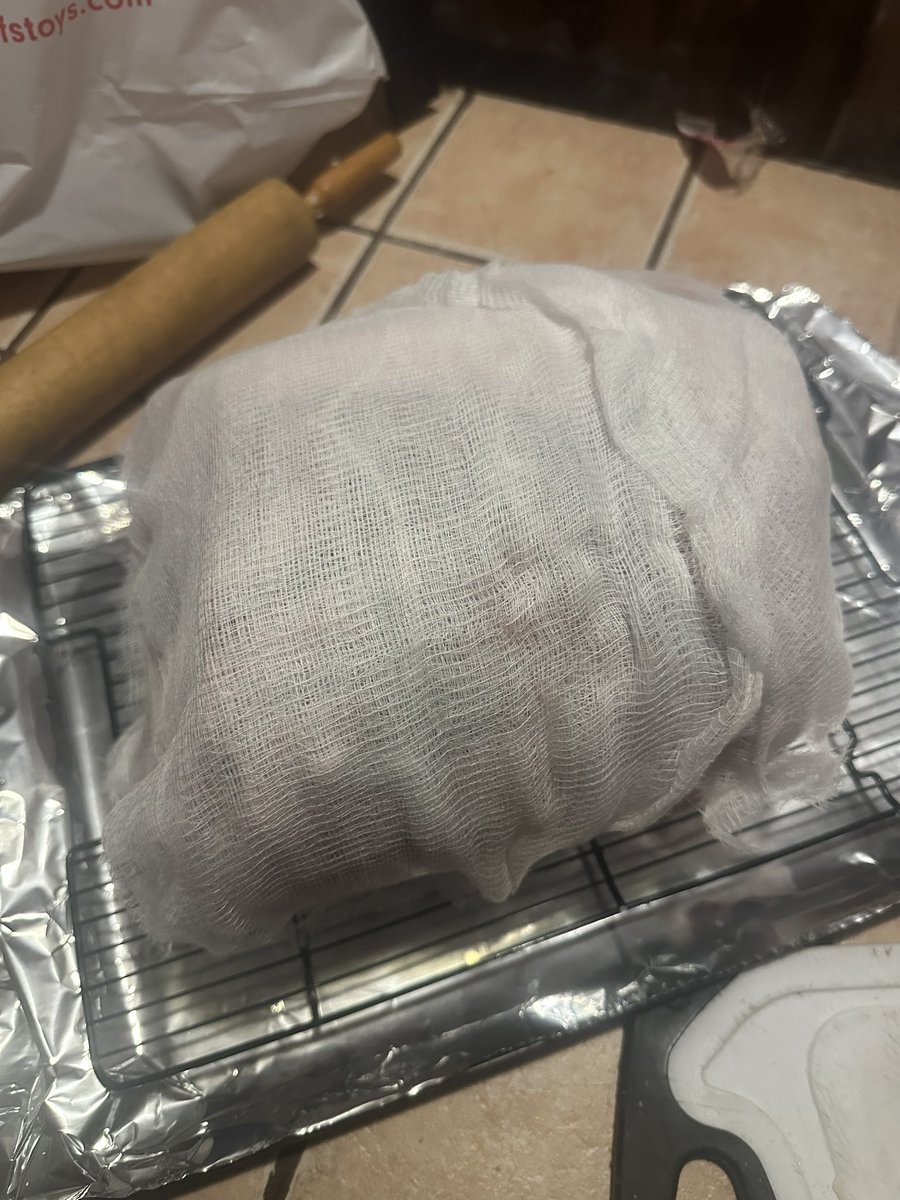 JomiAdeniran's tweet image. Everybody sees the results on Thursday. 

Nobody sees the work on Monday. 

#ThanksgivingWork #TalkSoon 😤🤫🫢