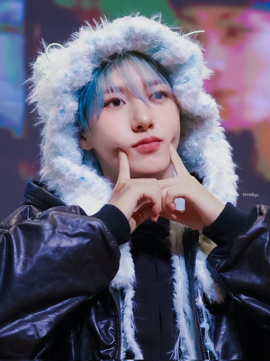 yeonhye__'s tweet image. 251123
#런쥔 #RENJUN 
🩵❤️