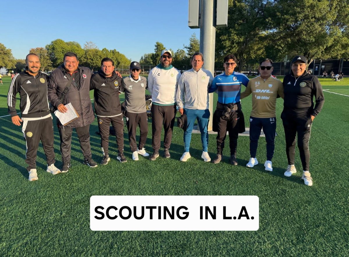 Hoy tuve la oportunidad  de compartir las visorias con Amigos Oswaldo de Pumas.Andres Chitiva Pachuca vivanco de América el profe de Leon Con Galaxy y los entrenadores Omar Santana y su padre en Socal Elite de Los Angeles California