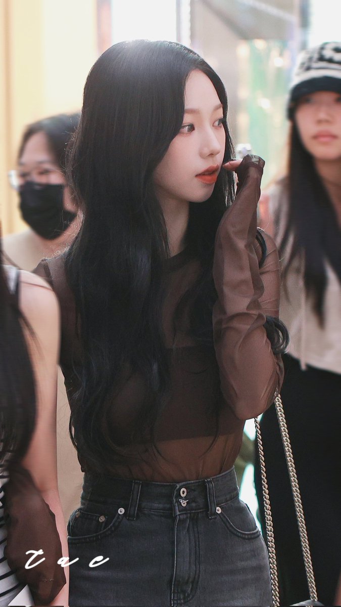 karina_airport's tweet image. 230922 🪽
My standards are legendary #카리나 #KARINA