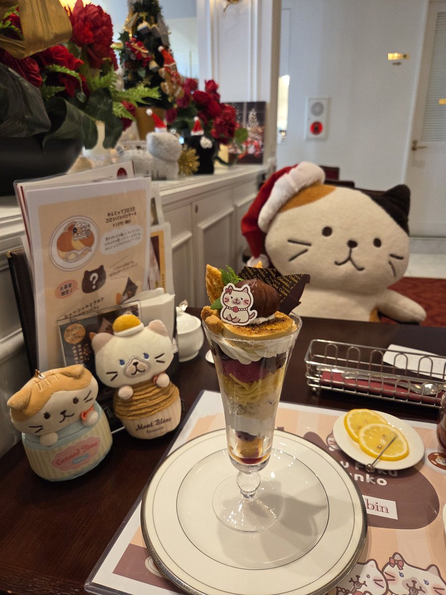 summer_yan2925's tweet image. 最終日はパフェ食べてきました🥰
コラボ期間中はコラボメニューしか注文しなかったのでまたコロンバン行ってみたいと思います😊
そしてまたいつか、ふくにゃんのコラボカフェやって欲しいです✨

#ふくふくにゃんこ　#ふくふくにゃんこ集会　#コロンバン