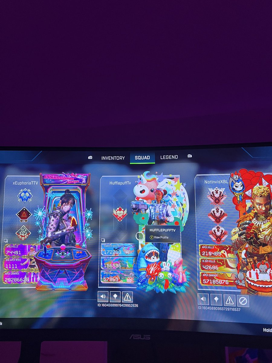 Gang gang gang come watch