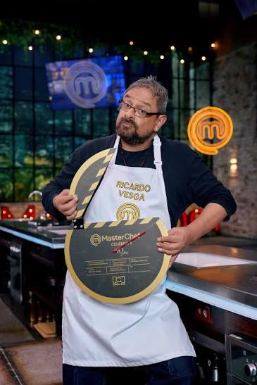 Alguien mas extrañaba al comentarista estrella?
#MasterChefCelebrityColombia 
#MasterChefCelebrity 
#MasterChefCelebritycol