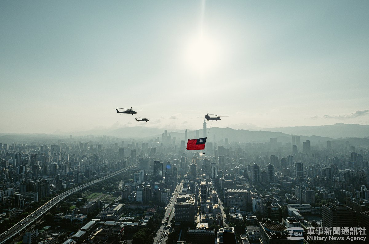 MoNDefense's tweet image. Building strength day and night,
the #ROCArmedForces stand for peace, always.
#PeaceThroughStrength
#InvestInDefenseInvestInPeace