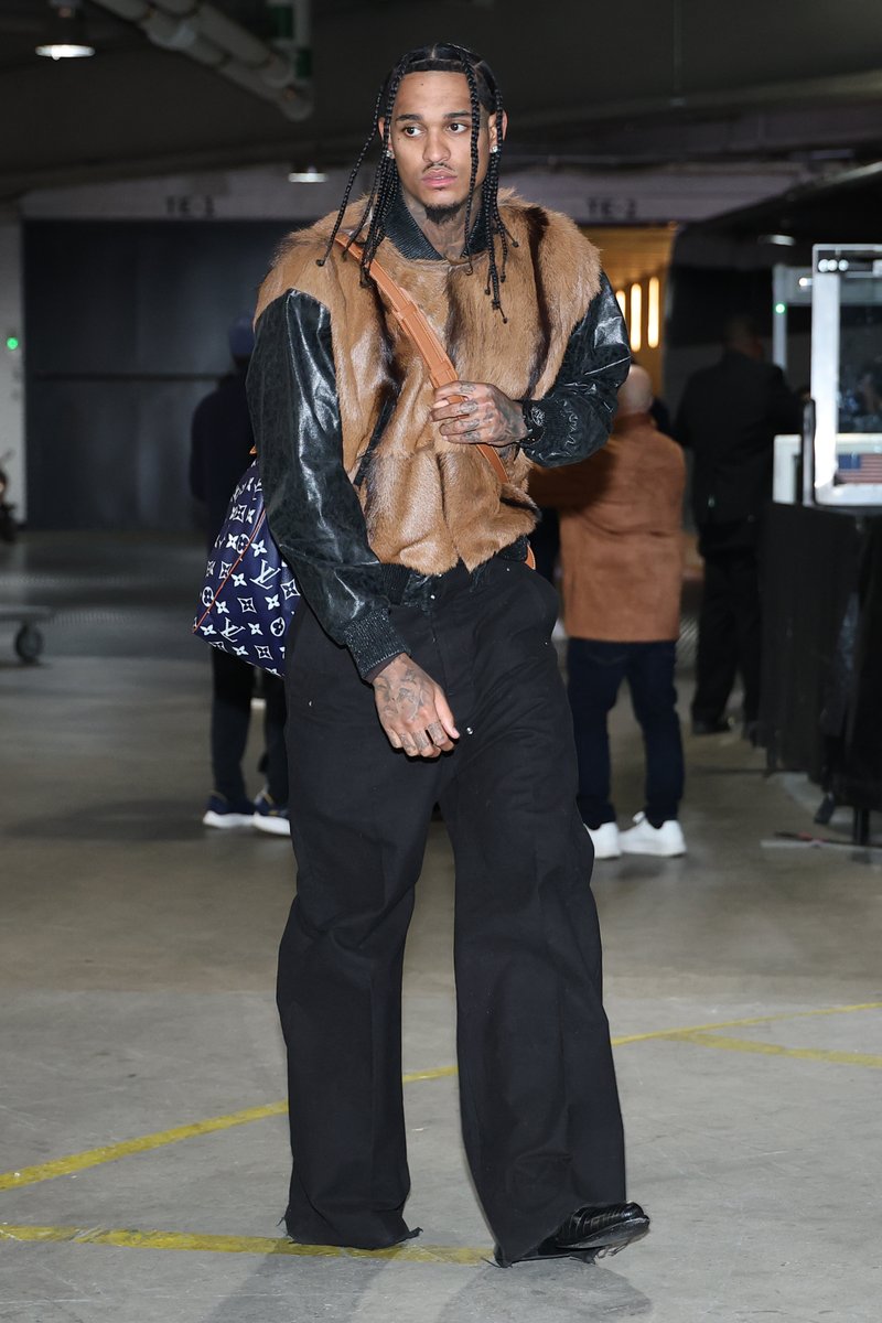 ComplexStyle's tweet image. Jordan Clarkson&apos;s tunnel fits  &amp;gt;&amp;gt;&amp;gt;&amp;gt;