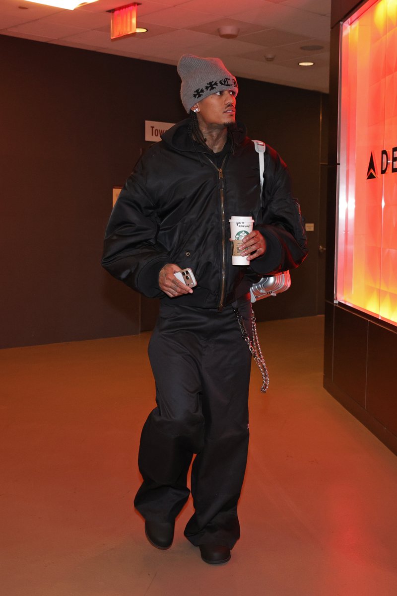 ComplexStyle's tweet image. Jordan Clarkson&apos;s tunnel fits  &amp;gt;&amp;gt;&amp;gt;&amp;gt;