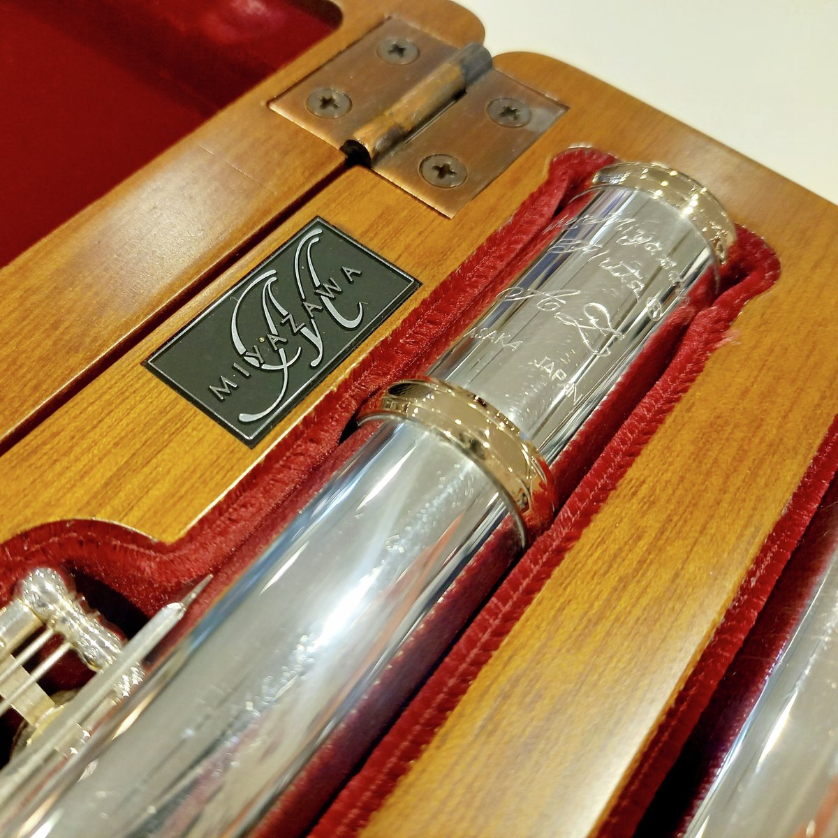 s*a様 YAMAYA フルート 714 Silver925 中古案内】ミヤザワのAZが入荷🌟仕様は総銀製、リップ9K金製