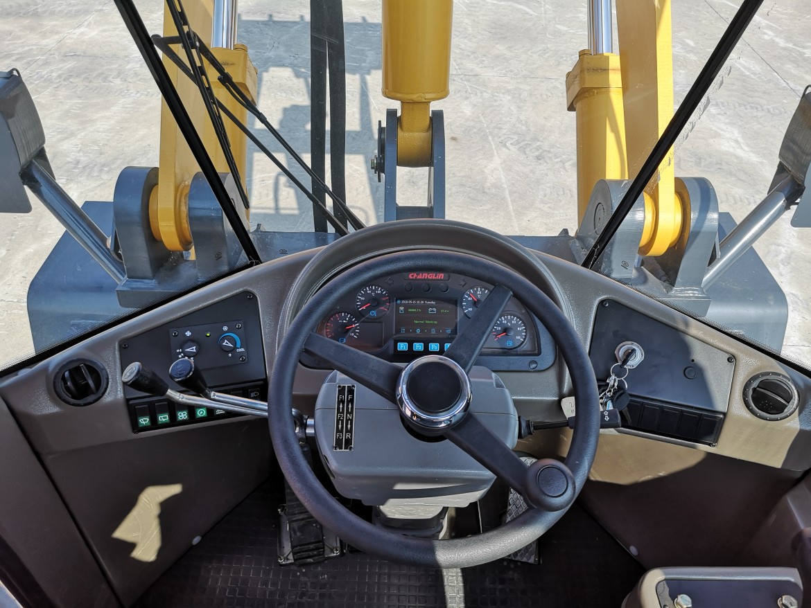 HuFreda's tweet image. Sinomach Wheel Loader 937H✨