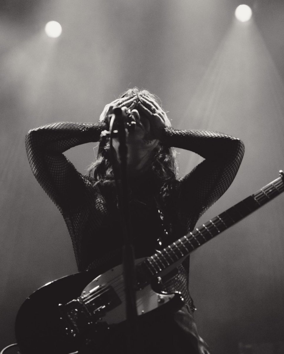 Sharon Van Etten tweet media