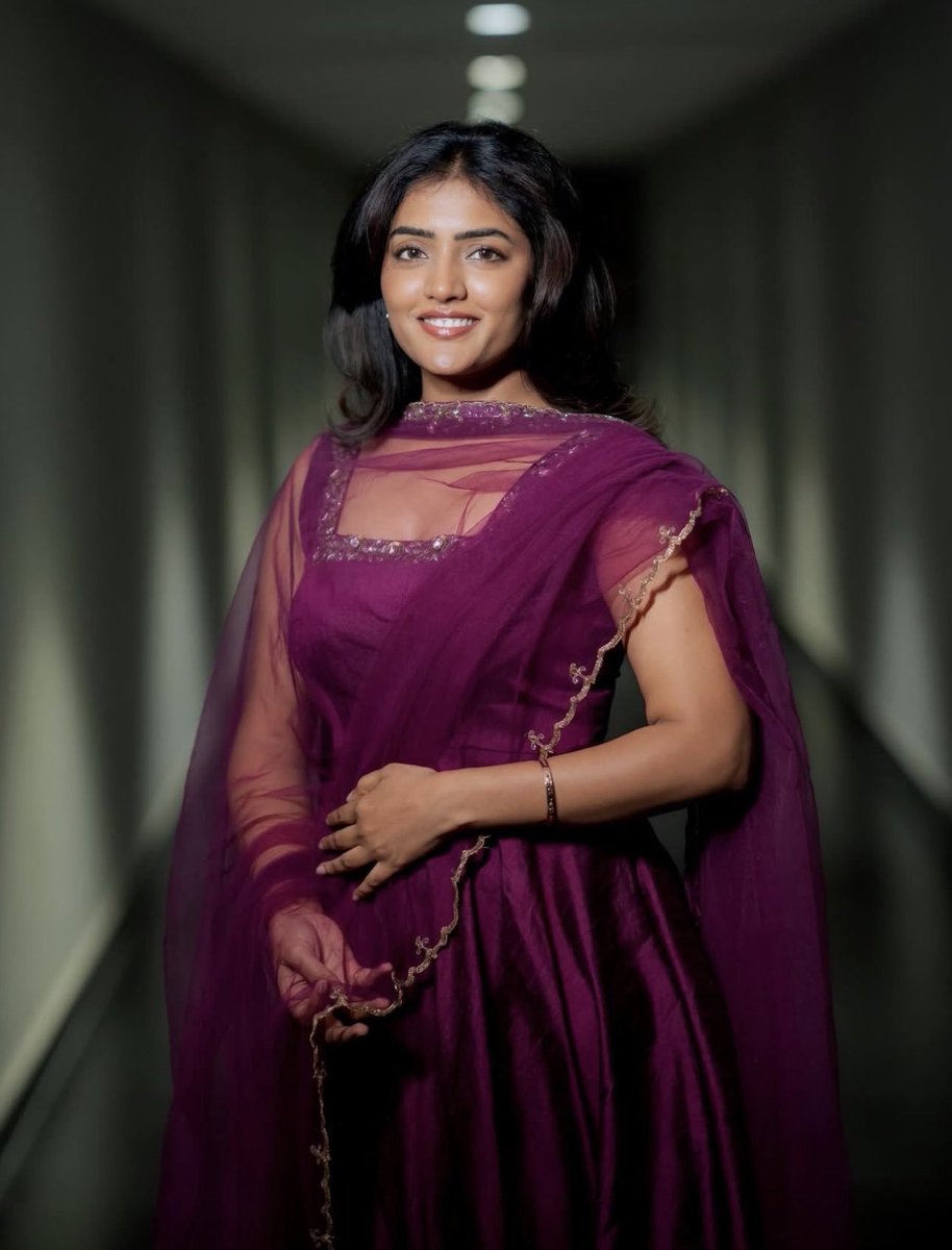 filmcrazymedia's tweet image. #EeshaRebba ❤️