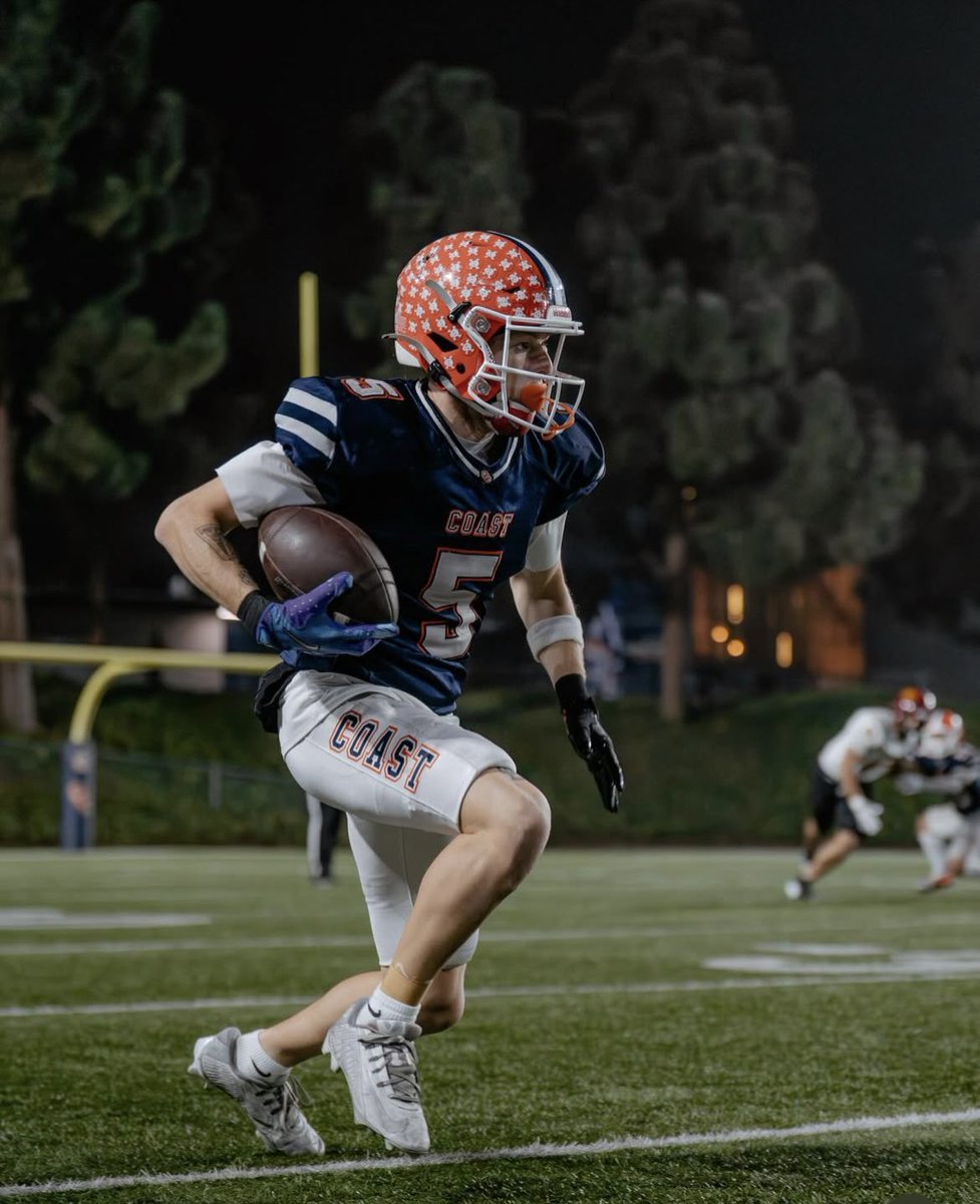 Coach_TThornton's tweet image. Proud to announce that @ChancellorGrady was named All Conference!! 🏴‍☠️ my 1st all conference WR that I’ve had the privilege of coaching. Grady was also named Offensive MVP for our team. He is a great kid &amp;amp; this is only the beginning for G ❗️@coastfball