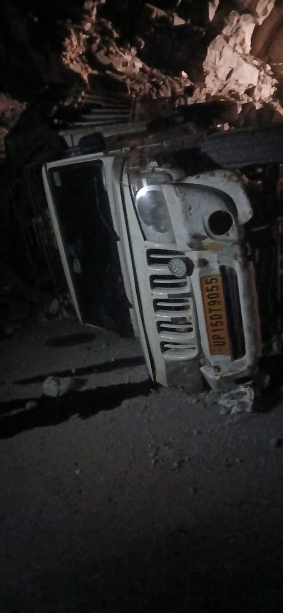 suryacommand's tweet image. &quot;𝗦𝘄𝗶𝗳𝘁, 𝗦𝗲𝗹𝗳𝗹𝗲𝘀𝘀, 𝗦𝗮𝘃𝗶𝗻𝗴 𝗟𝗶𝘃𝗲𝘀&quot;

In #Kinnaur today, #IndianArmy troops sprang into action after a vehicle accident near #ShipkiLa involving 9 civilians. Their rapid response ensured golden-hour treatment and stabilisation at #Namgia, followed by swift…