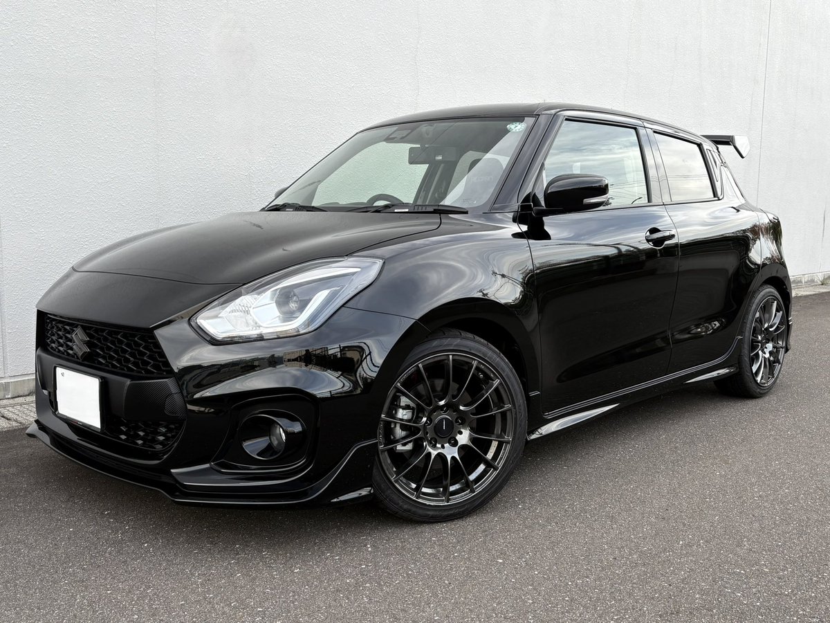 ユラシル tweet media