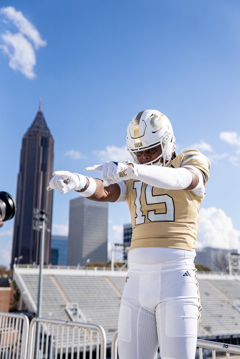 Georgia Tech fans how we feeling!! #Gojackets??? <a href="/GeorgiaTechFB/">Georgia Tech Football</a> <a href="/Coach_KPope/">Kyle Pope</a> <a href="/Coach_Gideon/">Blake Gideon</a> <a href="/PellCityFTBL/">Pell City Football</a> <a href="/nickbgentry/">✨🏈 “COACH G”Nick Gentry🏈✨</a> <a href="/CoachDrewParker/">Coach Drew Parker</a> <a href="/CoachJRoss_/">Coach Jae Ross, USAW</a> <a href="/CoachL__/">Coach L</a>