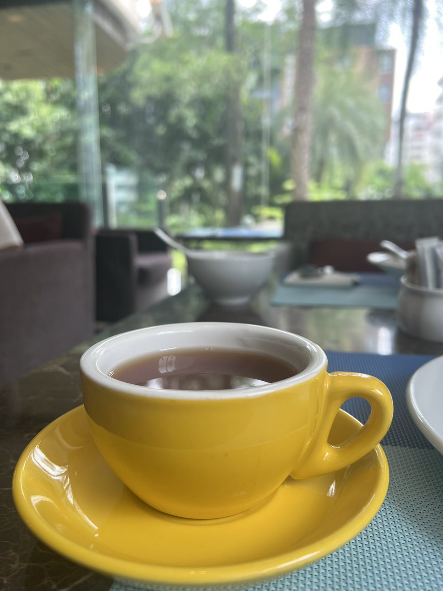 WealthyWomen24's tweet image. Ready with a cup of black tea ☕
What do you start your morning with? 
#MorningRoutine #Tuesday