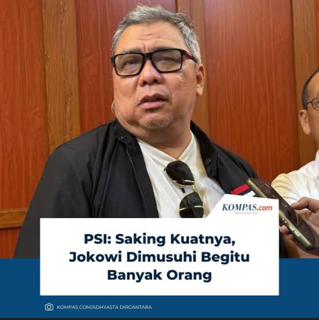 WingDirgantara2's tweet image. Kalimat yg lebih tepat adalah: saking muak nya, akhirnya jokowi dimusuhi banyak orang