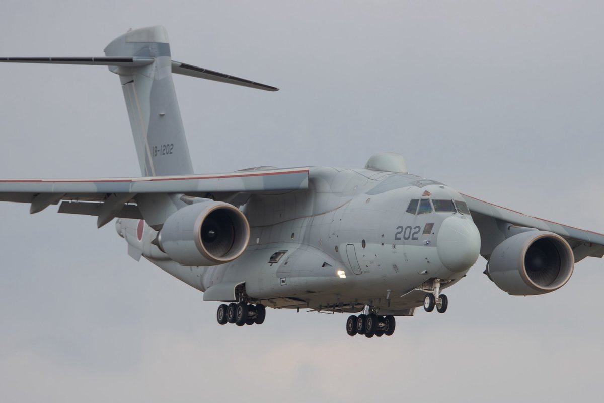 heiheiwarawara's tweet image. 電子飛行測定隊 RC-2

山陰らしく大山とセットで