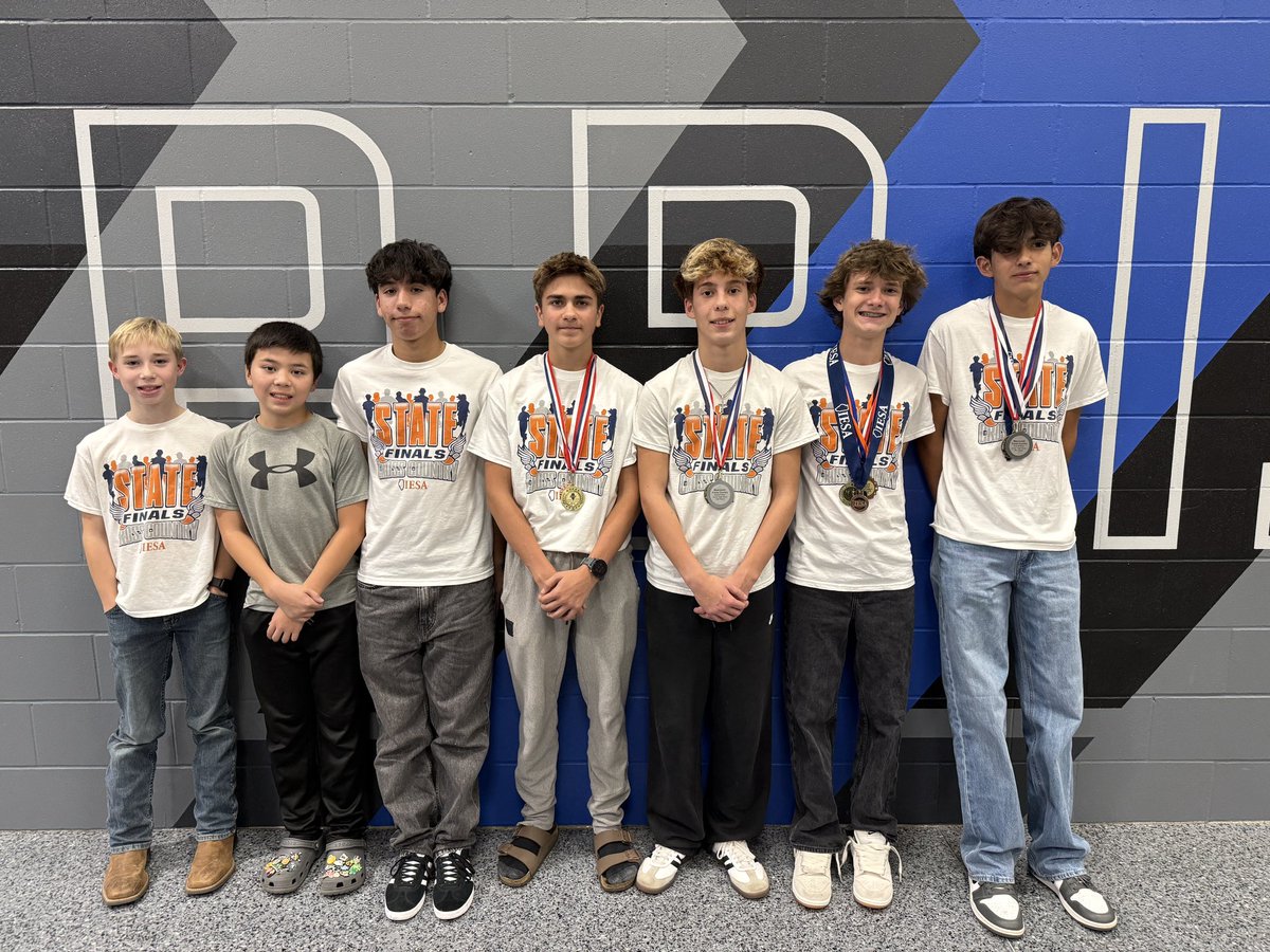 LMSTrackField's tweet image. Tonight, the District #7 Board of Education recognized our teams for a historic year. I’m so proud of these athletes and lucky to surround myself with such a great group of kids.  Friendly, consistent, and fearless will be their legacy.