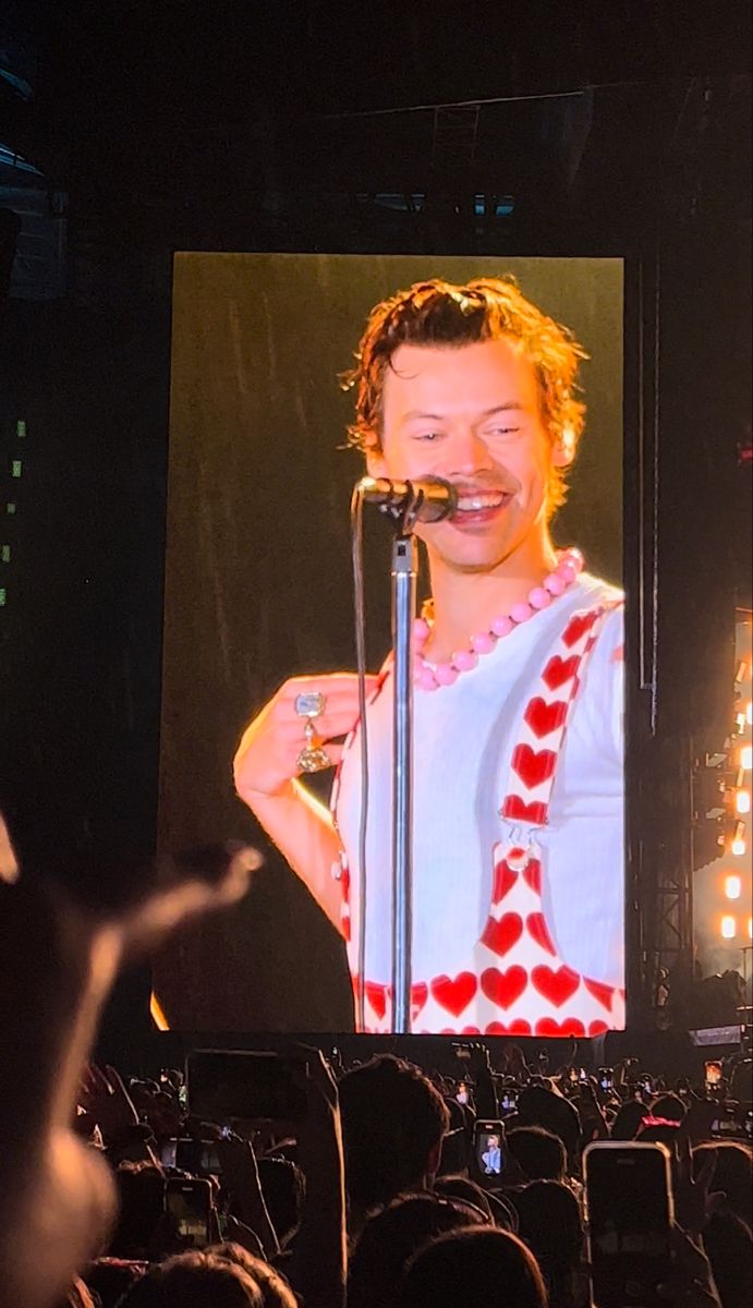 guiltyastyle's tweet image. te extraño un montón