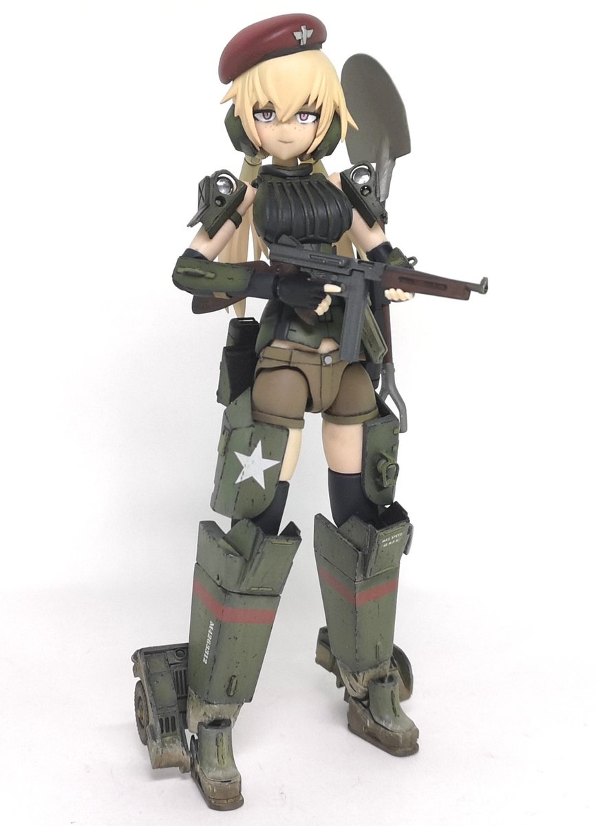 過去作再掲
めちゃかわジープガールのミシェルちゃんだ