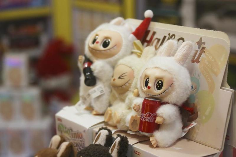 KittyOwner_Club's tweet image. Beyond play: Labubu gains popularity in Afghanistan amid retail, cultural shifts chinadaily.com.cn/a/202511/25/WS…