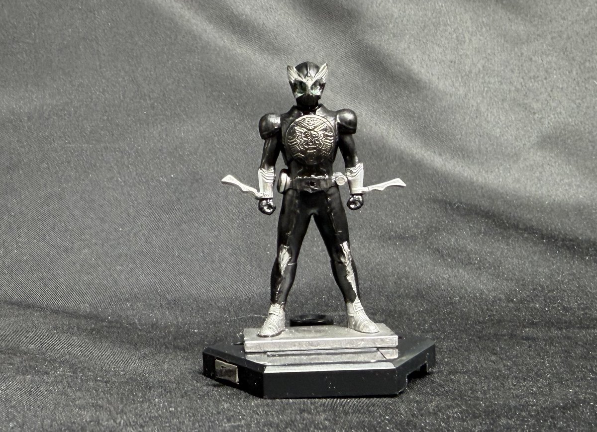 ちょこ様　オーダー分 仮面ライダーゼッツ フィギュア付きチョコスナック 【オーズ】 塗装中